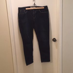 High waisted dark wash skinny jeans | 18 short